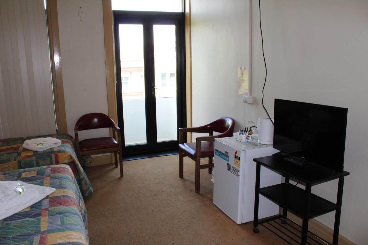 Royal Hotel Orange Luaran gambar